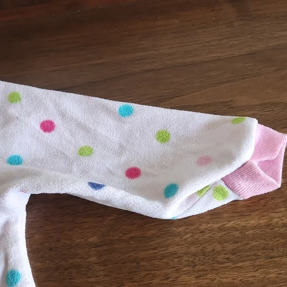 Cater's, Super Comfy, 12 Month, Flame Resistant Sleeper, Light Pink w head band - Picture 4 of 11